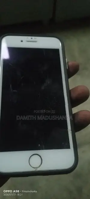 Apple iPhone 6S (Used)