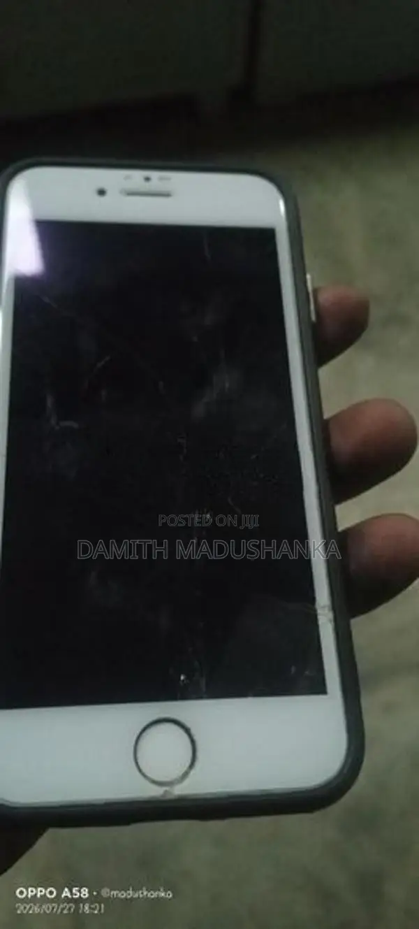 Apple iPhone 6S (Used)