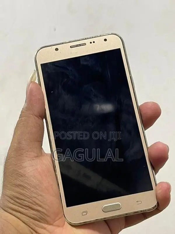 Samsung Galaxy J7 2/16GB (Used)