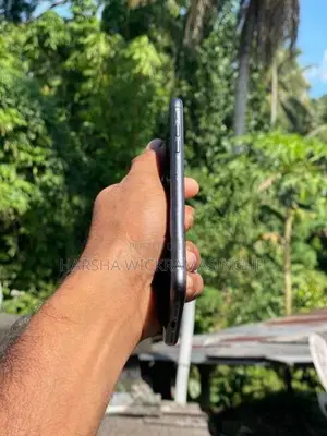 Apple iPhone 11 ZP/A (Used)