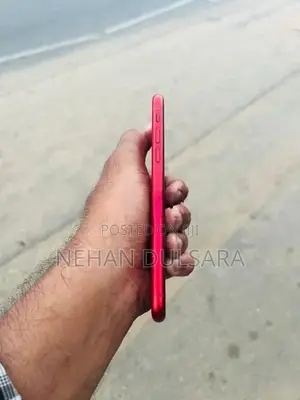 Apple iPhone XR (Used)
