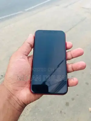 Apple iPhone XR (Used)