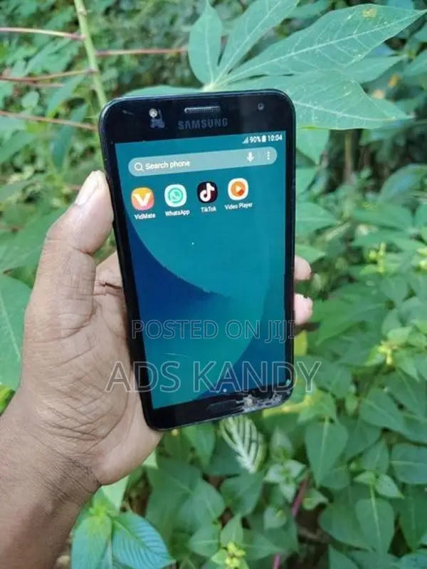 Samsung Galaxy J7 2GB 16GB (Used)