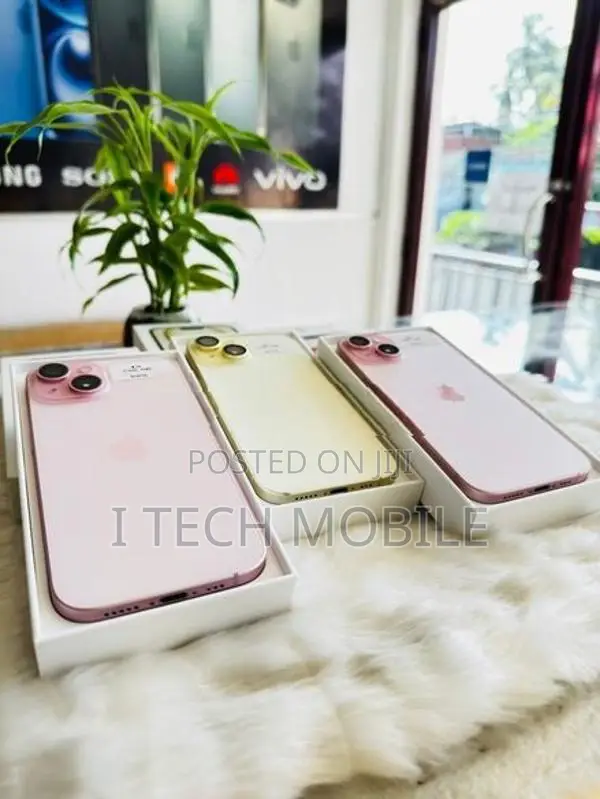 Apple iPhone 15 (Used)