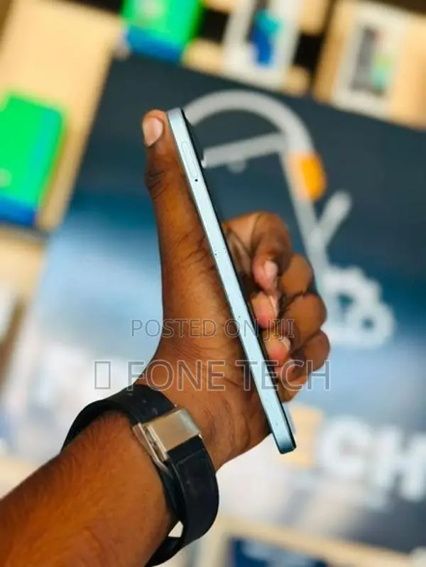 Oppo A18 128GB (Used)