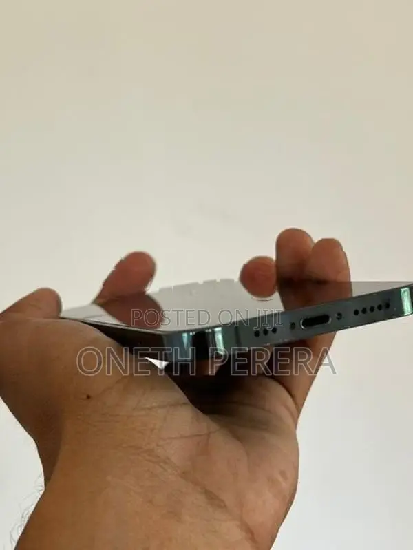 Apple iPhone 12 Pro 256Gb (Used)
