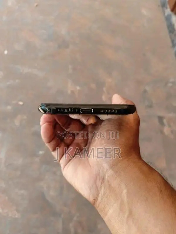 OnePlus 6T 8GB 128GB (Used)
