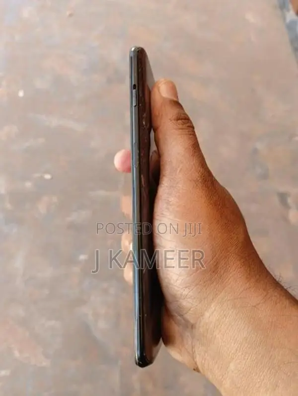 OnePlus 6T 8GB 128GB (Used)
