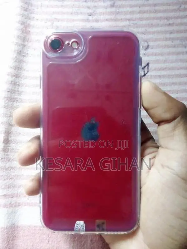 Apple iPhone SE 3 (Used)