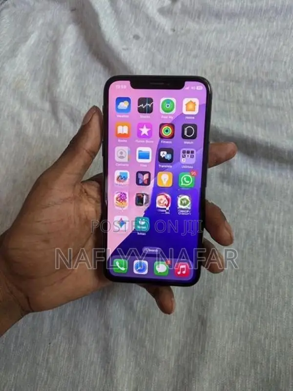 Apple iPhone XS 256GB (Used)