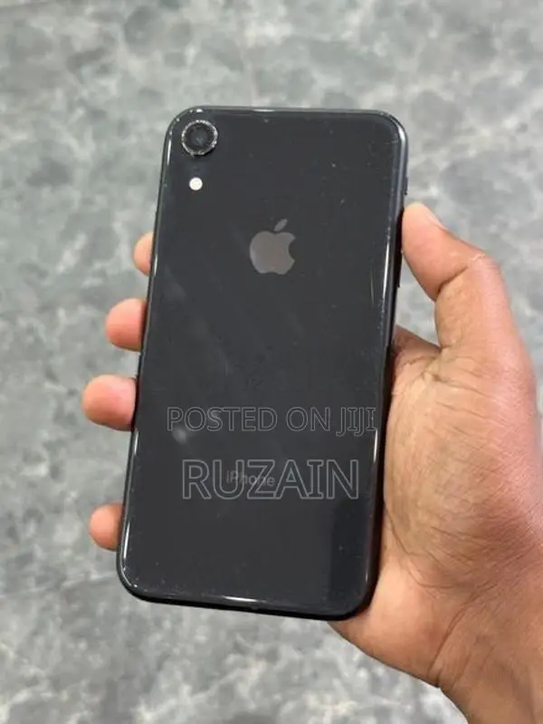 Apple iPhone XR 128GB (Used)