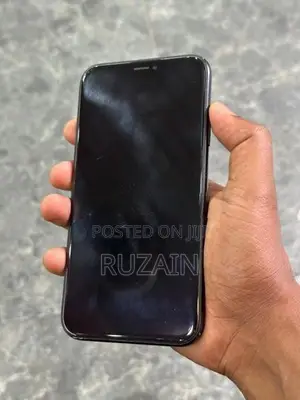 Apple iPhone XR 128GB (Used)