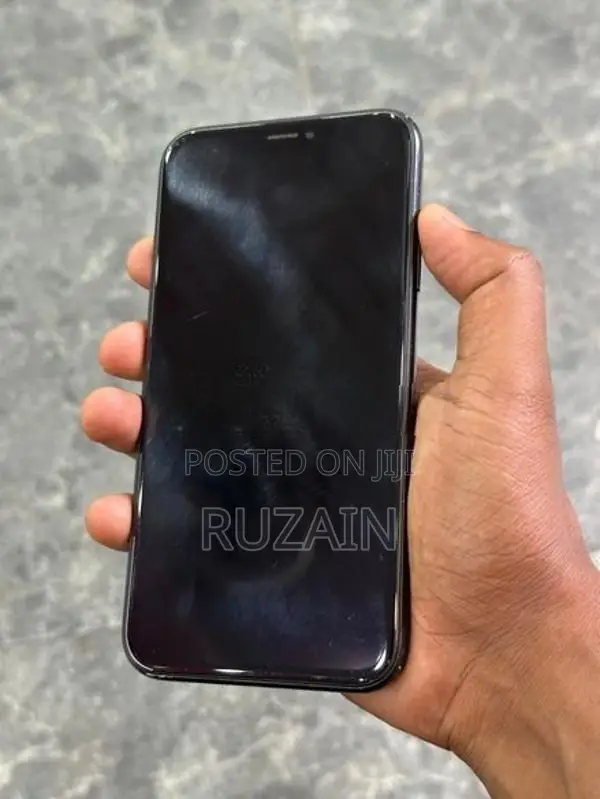 Apple iPhone XR 128GB (Used)