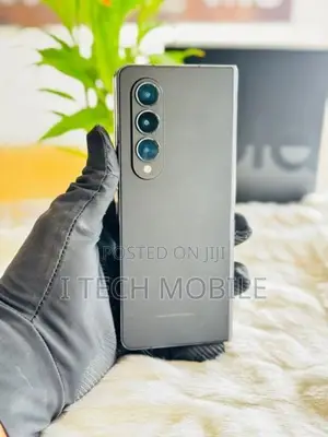 Samsung Z Fold 4 (Used)