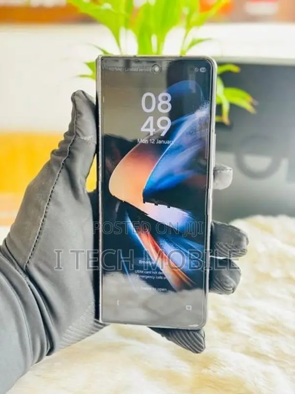 Samsung Z Fold 4 (Used)