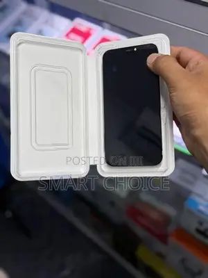 Apple iPhone 12 Pro VIVID Display