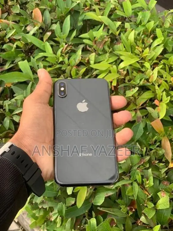 Apple iPhone X For Parts (Used)