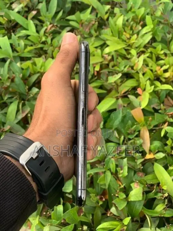 Apple iPhone X For Parts (Used)