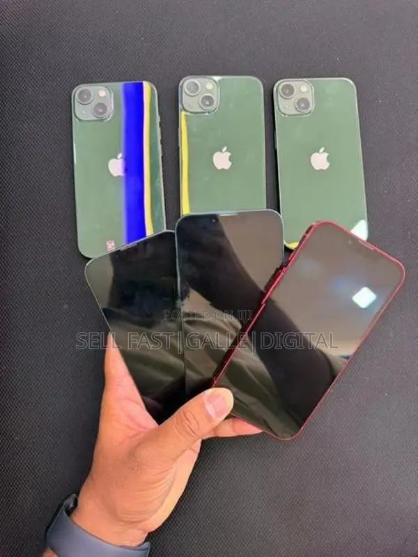 Apple iPhone 13 (Used)