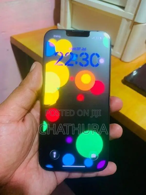 Apple iPhone 13 (Used)