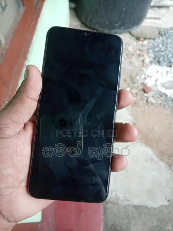 Samsung Galaxy A04e (Used)