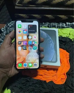 Apple iPhone XR 64Gb Fullset Box (Used)