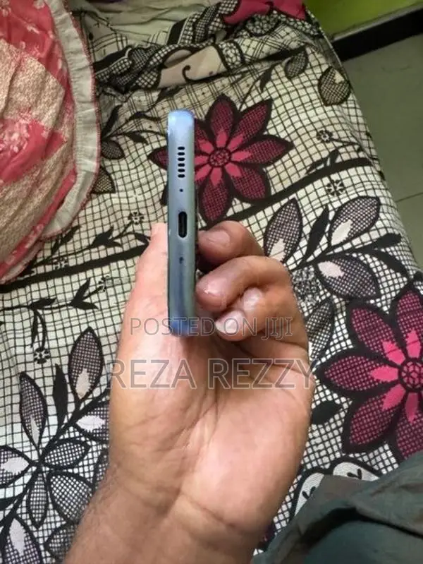 Samsung Galaxy A34 5G 256GB (Used)