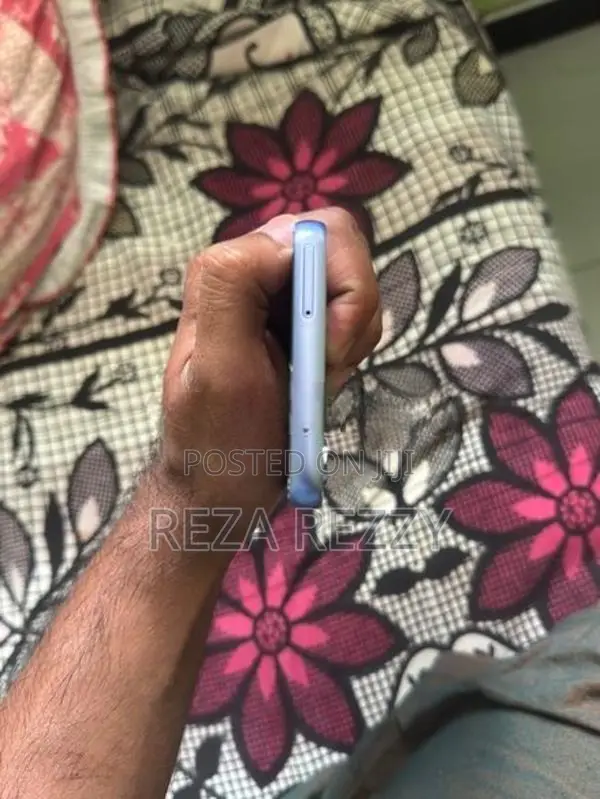 Samsung Galaxy A34 5G 256GB (Used)