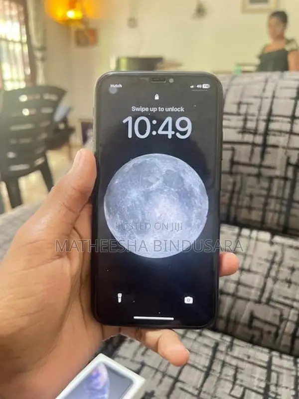 Apple iPhone XR (Used)