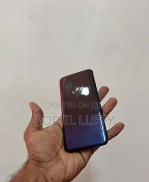 Apple iPhone XR (Used)