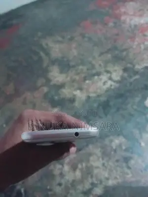 Samsung Galaxy J1 (Used)