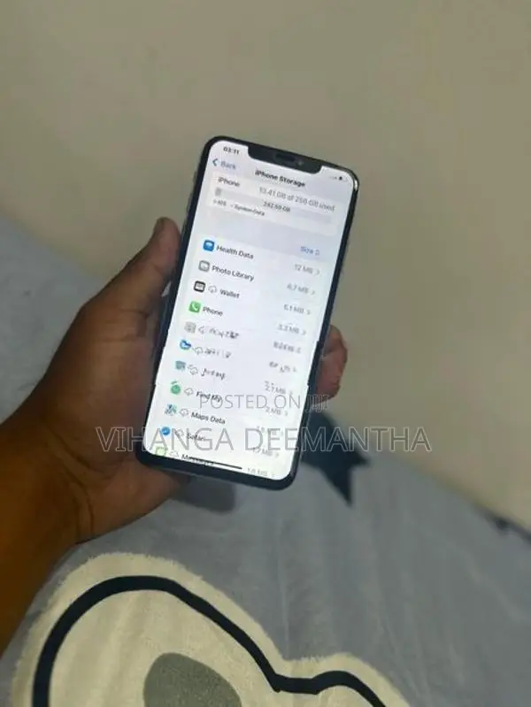 Apple iPhone XS Max 256GB (Used)