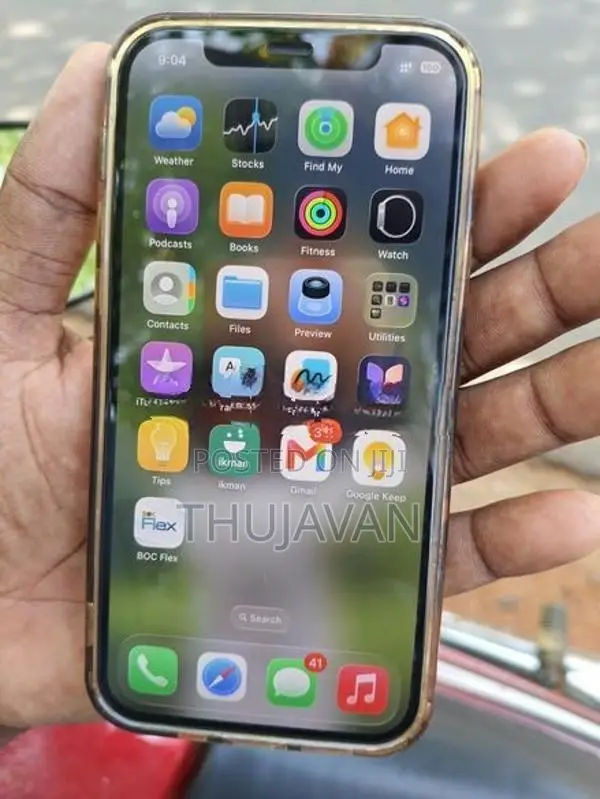 Apple iPhone 12 (Used)