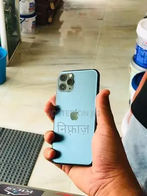 Apple iPhone 11 Pro 64GB (Used)