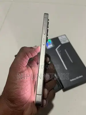 Samsung Galaxy S25 Ultra (Used)
