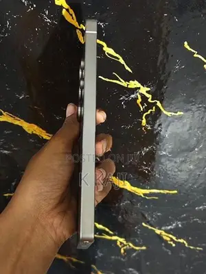 Samsung Galaxy S25 Ultra (Used)