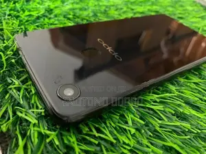 Oppo F7 (Used)
