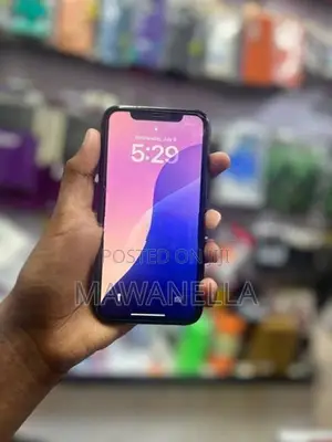 Apple iPhone XR (Used)