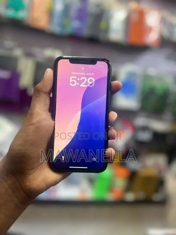 Apple iPhone XR (Used)