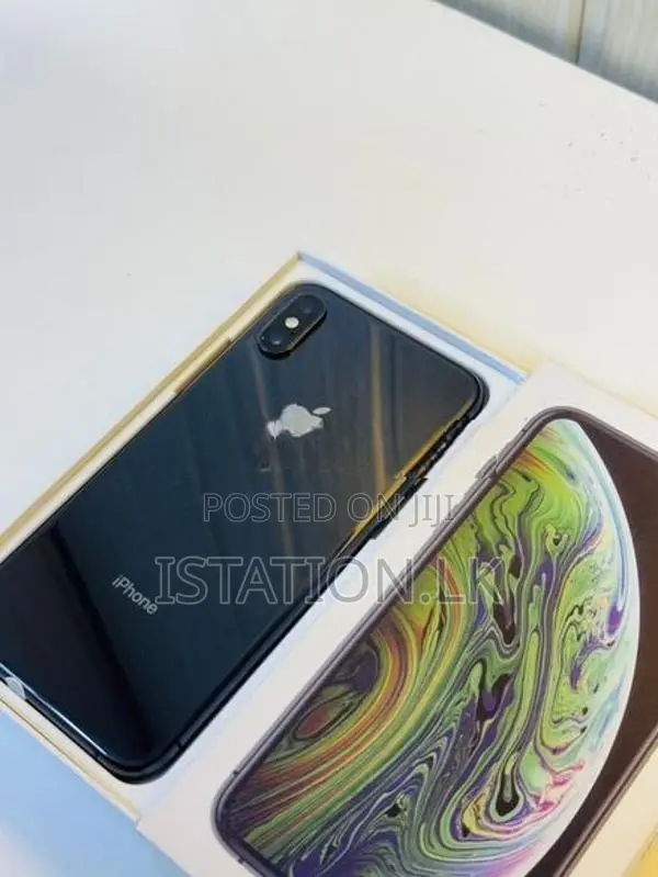 Apple iPhone XS 256GB (Used)