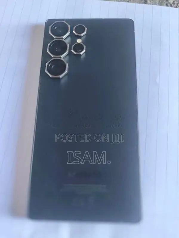 Samsung Galaxy S25 Ultra 256gb (Used)