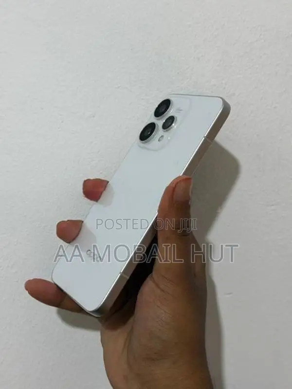 Oppo Reno 15 5G 8,256GB (Used)