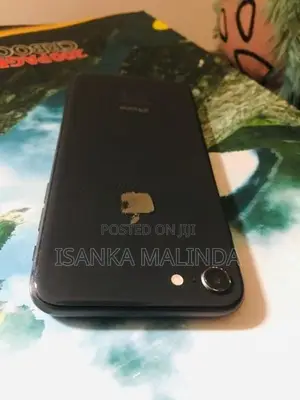 Apple iPhone 8 I cloud lock (Used)