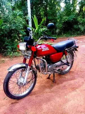 Hero-Honda CD 100 2004 Motorbike (Used)