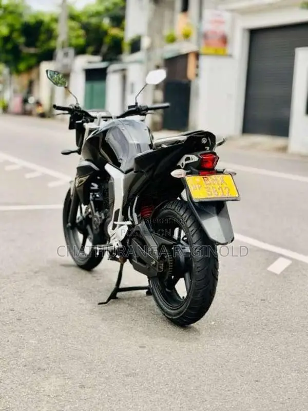 Yamaha FZ VERSION 2 2019 Motorbike (Used)