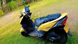 Honda Dio 2014 Motorbike (Used)