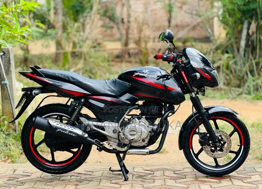 Bajaj Pulsar 150 2015 Motorbike (Used)
