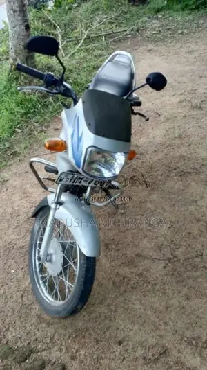 TVS Victor 2003 Motorbike (Used)