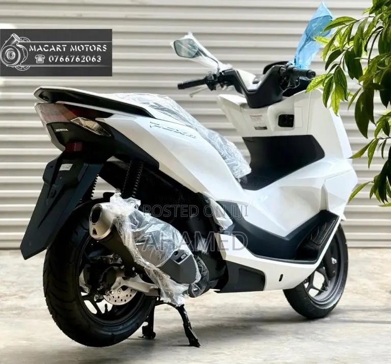 Honda Pcx 160 2025 Motorbike Brand New