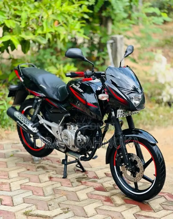 Bajaj Pulsar 150 2015 Motorbike (Used)